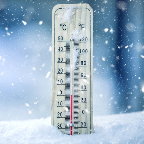 De Provincie <a href="/zuid_holland/">Provincie Zuid-Holland</a>: 'we laten niemand in de kou staan' ❄ Maandag 31 oktober 't provinciecongres over hoe alle bewoners kunnen meeprofiteren van de #energietransitie deze winter en de komende winters. Lees er meer over op 📲: 
…atenniemandindekoustaan.pzh-events.nl 👈