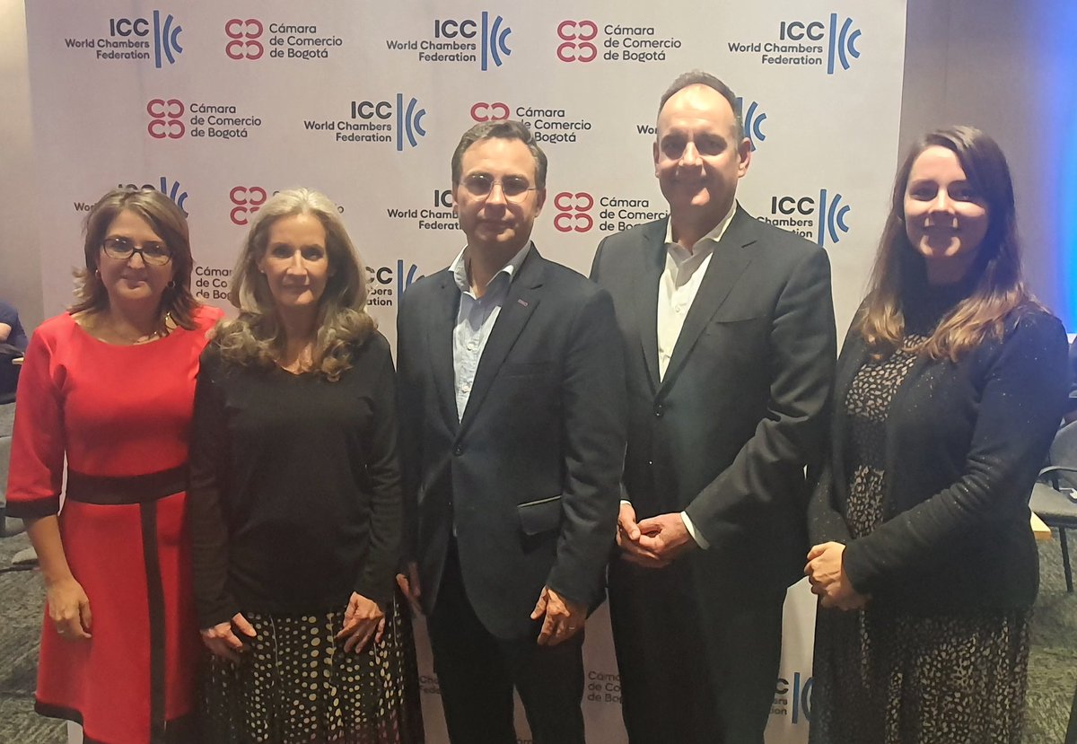 Gracias a <a href="/mariafergarza/">María Fernanda Garza</a> Presidenta de <a href="/iccwbo/">International Chamber of Commerce</a>, Tod Letts, <a href="/BBOTCEO/">Jaipaul Massey-Singh</a> y VP de la Federación Mundial de Cámaras de Comercio <a href="/WorldChambers/">World Chambers</a>, <a href="/LeaPuteaux/">Léa Puteaux</a> de <a href="/iccwbo/">International Chamber of Commerce</a> y <a href="/mmcondeb/">Maria Monica Conde</a> de <a href="/camaracomerbog/">Cámara de Comercio de Bogotá</a> por el extraordinario trabajo de esta semana en la #CumbreSostenibilidadInnovacion