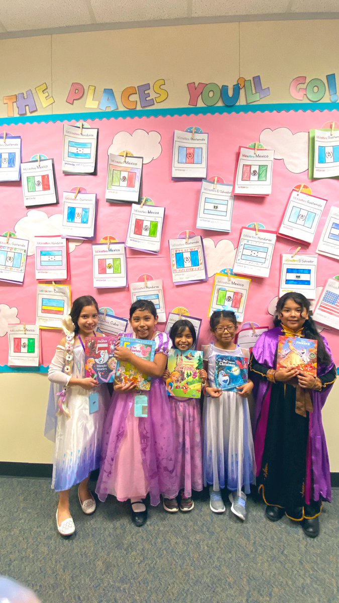 MissCeni's tweet photo. Class full of βprincesasβ saying no to drugs with grace! βΊοΈ #RedRibbonWeek #characterbookday @Aliefsneed https://t.co/ejkomBo80H