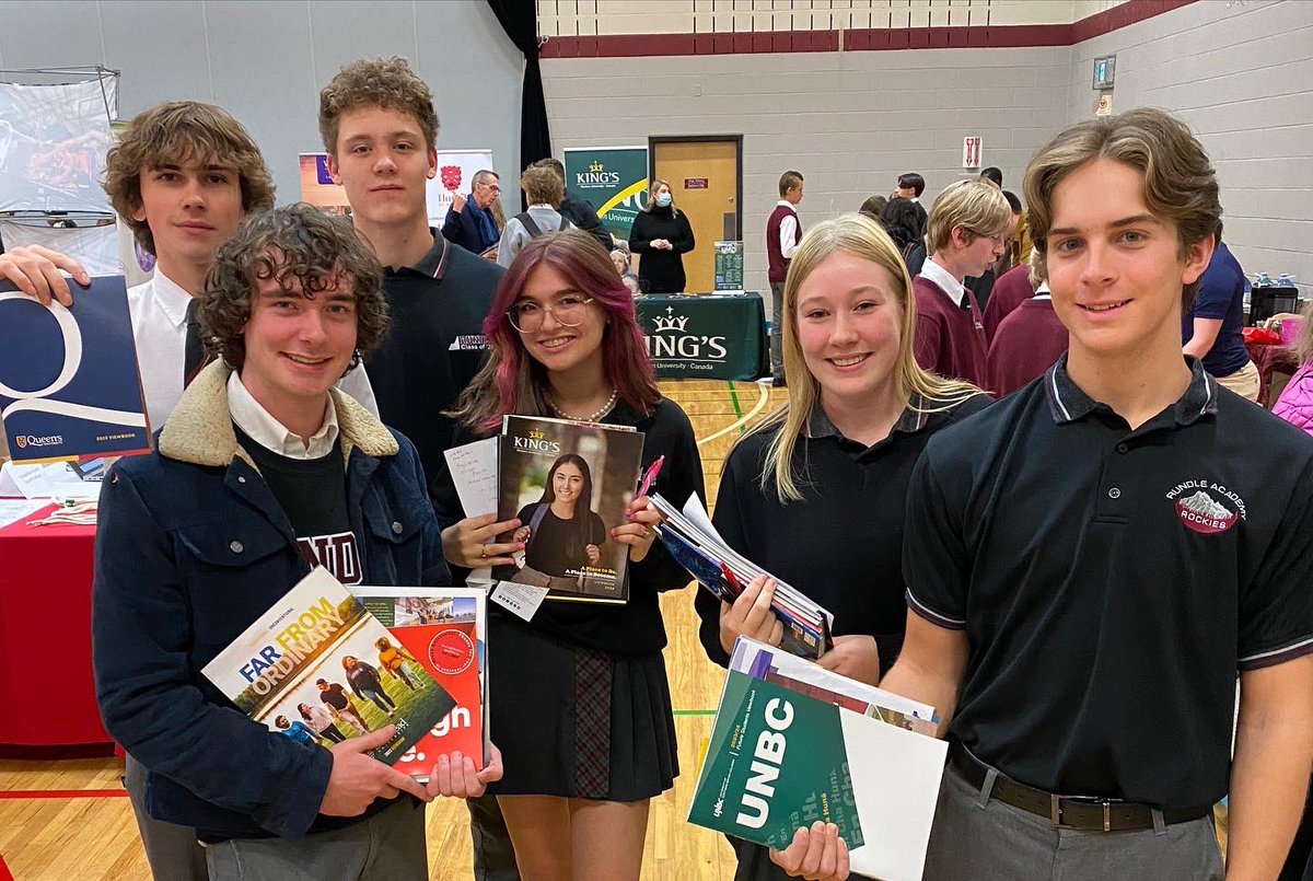Our Academy and College grade 12s attended the Out-of-Province Post-Secondary Fair yesterday to learn more about their Canadian post-secondary school options for next year! 

#wearerundle #becurious #bewell #postsecondary #university #universityfair #canadianuniversities