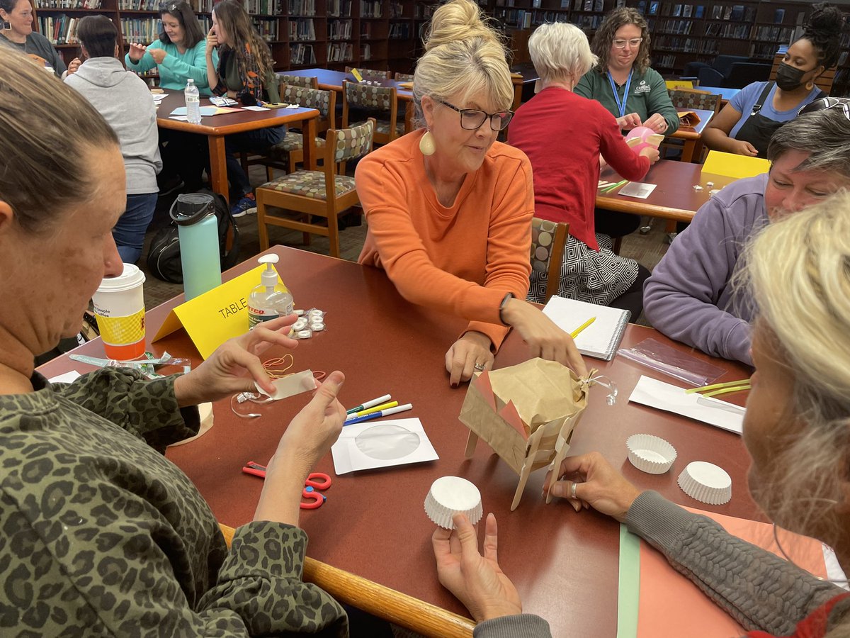 NancyCravey's tweet image. @strange_natalie and I got to spend the day with our amazing GCS SLMCs! We started the day with a fun STEM challenge, had lots of rewarding conversations and shared great ideas on how #GCSLibrariesEngage students.