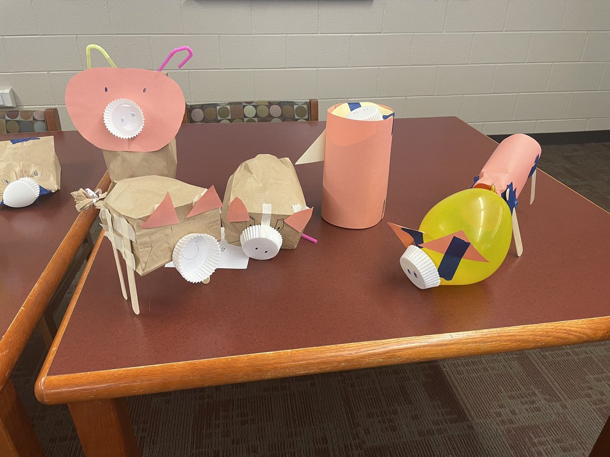 NancyCravey's tweet image. @strange_natalie and I got to spend the day with our amazing GCS SLMCs! We started the day with a fun STEM challenge, had lots of rewarding conversations and shared great ideas on how #GCSLibrariesEngage students.