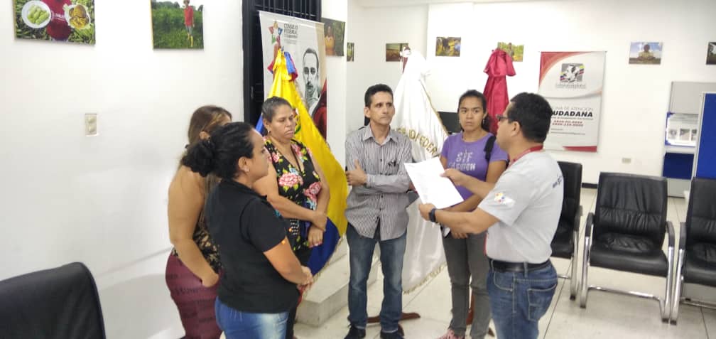 Consejo Comunal COLINAS DE LA VILLA del Municipio San Cristóbal del estado Táchira, FIRMA CONVENIO de FINANCIAMIENTO para la ejecución del Proyecto Rehabilitación del Sistema de Alumbrado Público de la Calle Táchira