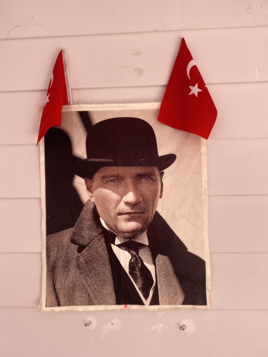 YAŞASIN CUMHURİYET 🌱
#29EkimCumhiyetBayramımız 🇹🇷