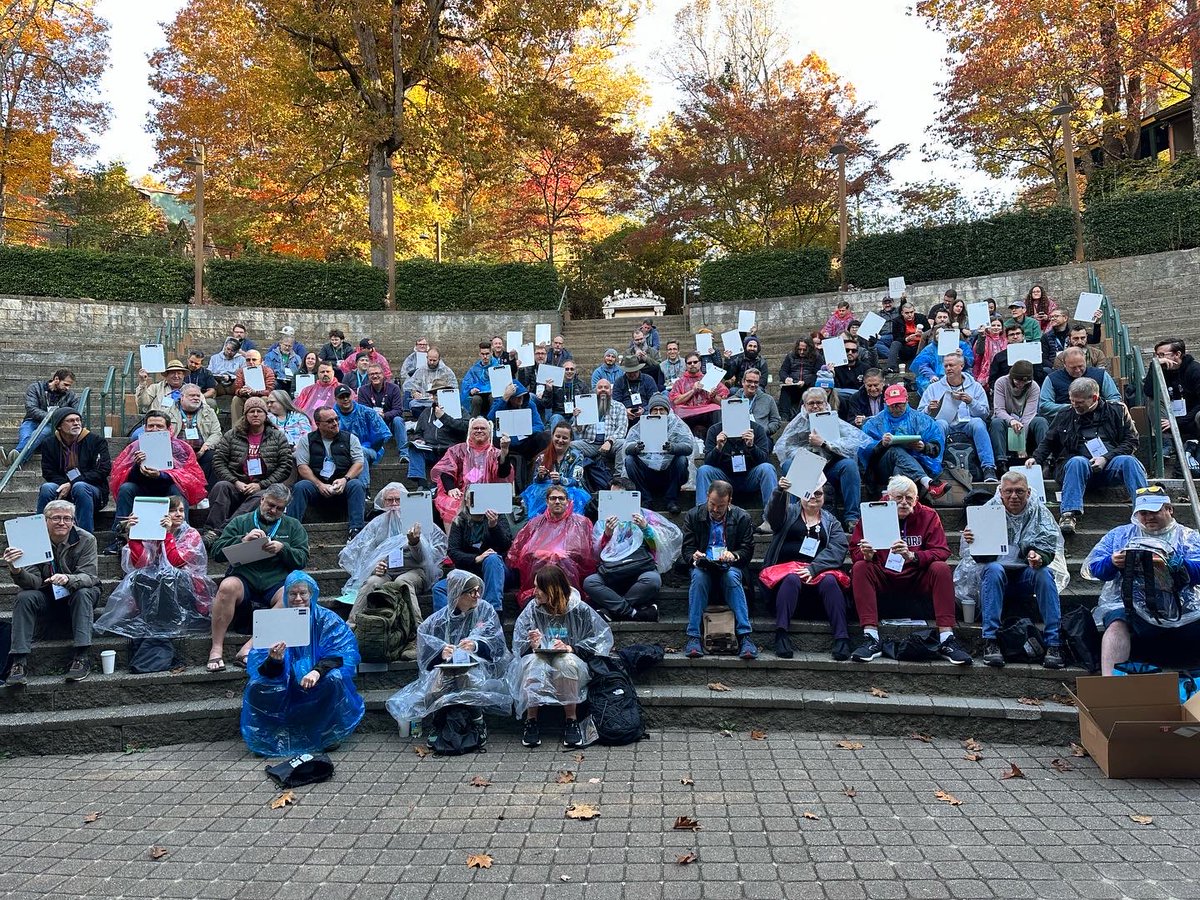 PauseOnError tweet media