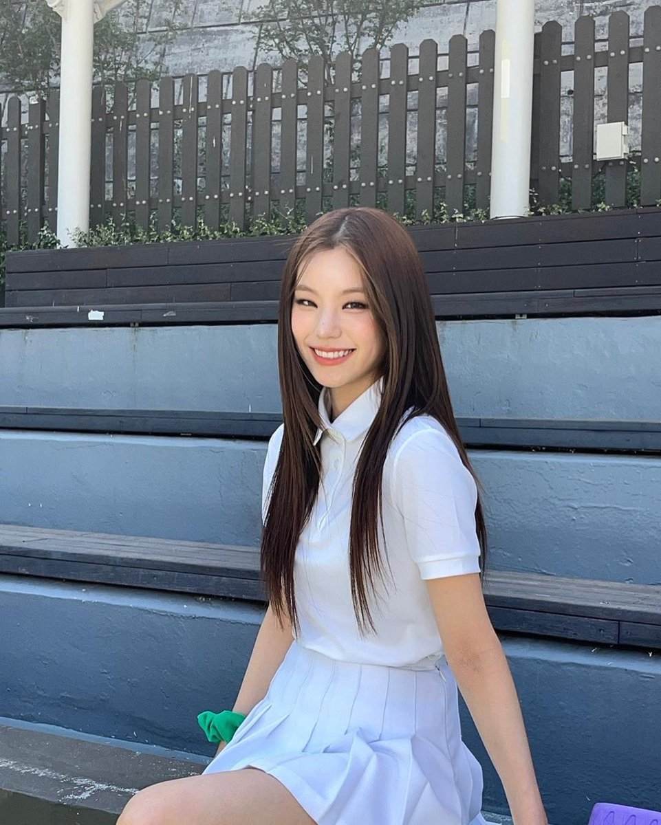 yeji pics tweet media
