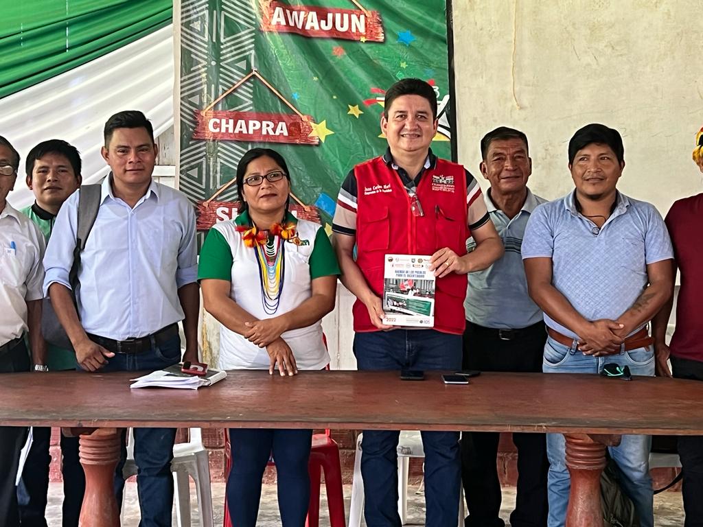 FENAP_PERU's tweet photo. Saludamos el compromiso del Congresista @JuanCarlosMoriC para el impulso y la aprobación de de los Proyecto de Ley de Creación del Registro de Pueblos en la @SUNARP y la Titulación de la Propiedad Territorial de los Pueblos.
#DerechosHumanos 
#CongresodelaRepublica https://t.co/6QwwJOA1LR