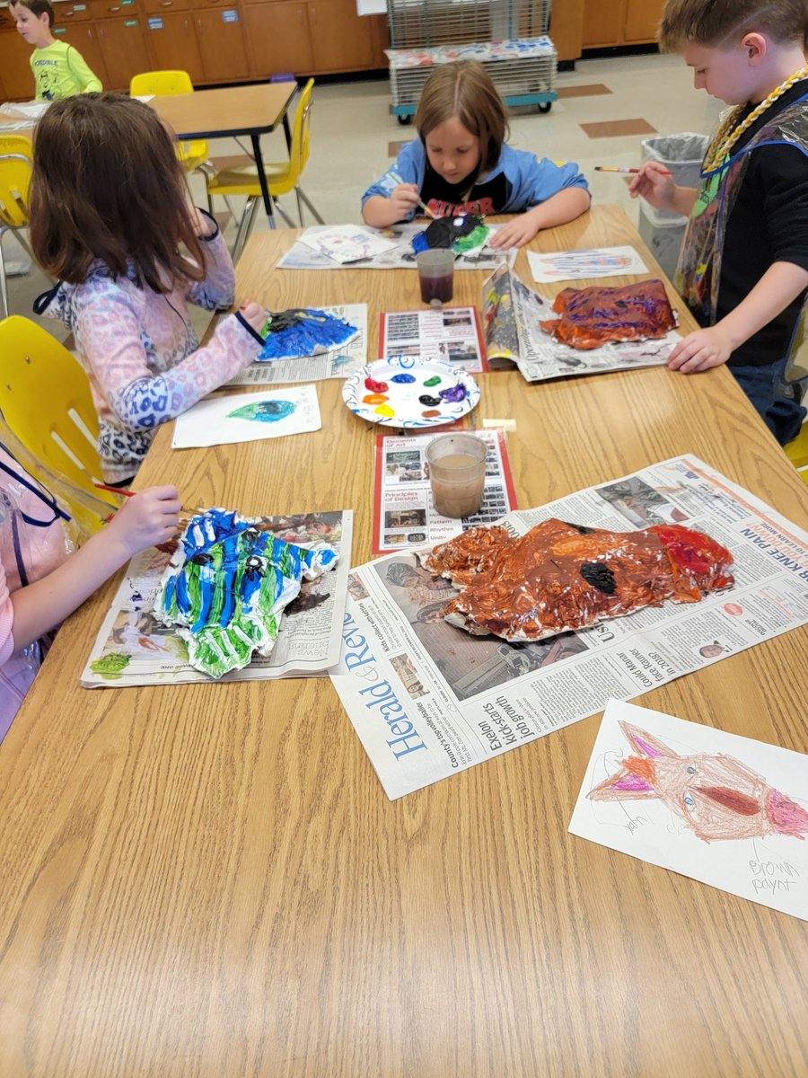 wlesart's tweet photo. 2nd grade students working on their projects. Some working on masks, some weaving, and some using sand to create a picture showing things that are important to them. They were inspired by the Native American art we discussed. #wlcardpride https://t.co/oRLjQxkJf0