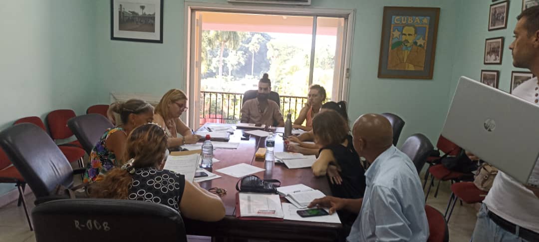 fatproyecto's tweet photo. 👉Hoy se desarrolló el Comité Coordinador de nuestro proyecto correspondiente al mes de octubre. Analizando en el situaciones puntuales sobre el avance de la ejecucion de la obra y los Colaboradores de DIDA expusieron el avance del atlas del Patrimonio del Municipio Playa🇨🇺🇮🇹 https://t.co/fLOBl19frQ