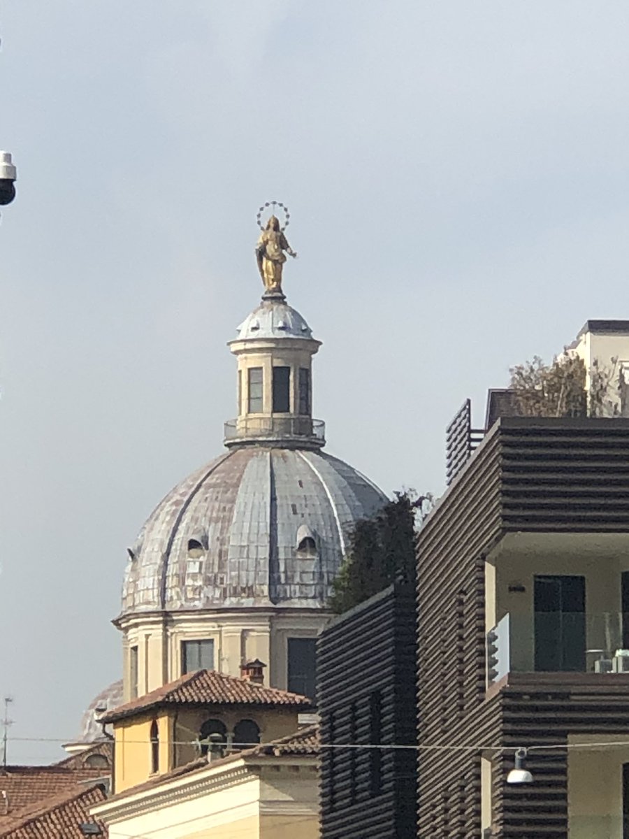 teej61's tweet photo. Once again, go somewhere new. Brescia. #seeitaly #Brescia https://t.co/xxUvQy9eg5