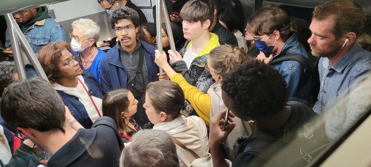 blundymombert tweet media