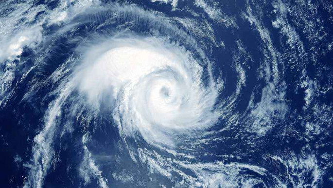 Rubia4569's tweet photo. Cyclone Sitrang lashes Bangladesh, killing nine
#CycloneSitrang #Cyclone #Bangladesh https://t.co/XRpL2SFWCr