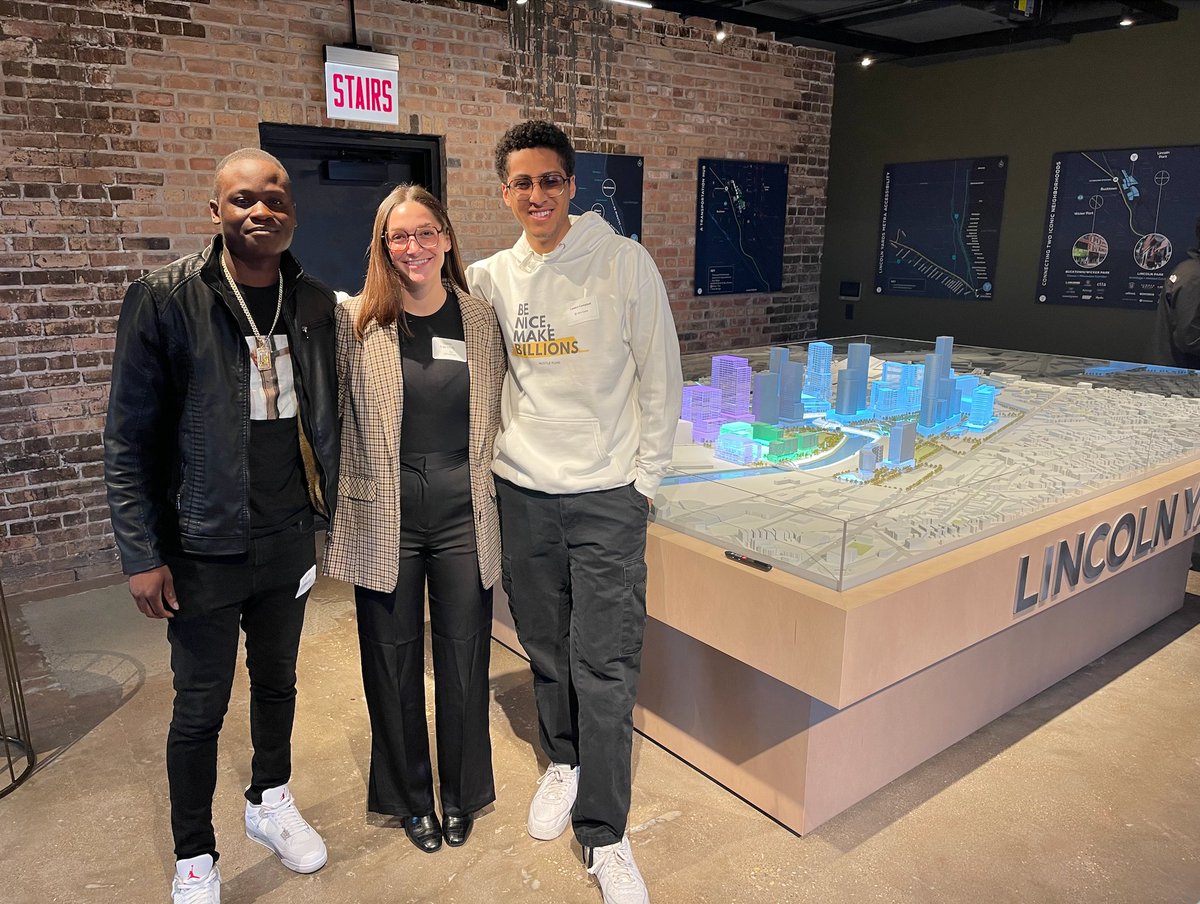decasonic's tweet photo. Fantastic night at the @LincolnYards firehouse last night discussing the current trends in #ChicagoTech funding

Thank you @sterlingbay and @huntclubco for hosting, @paulhsu, Dean Marks, @brookerules, @NickCromydas Jeff Sternberg, for an insightful #ProChicago panel discussion🚀 https://t.co/k18HpYBEBo