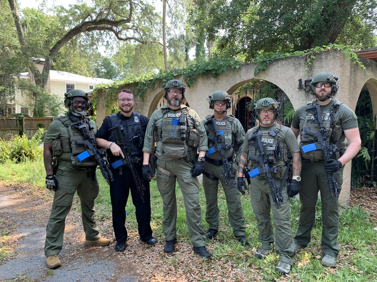 agetheripper's tweet photo. #FirstRespondersDay #Police #SRT #BackTheBlue https://t.co/Q140kUefla