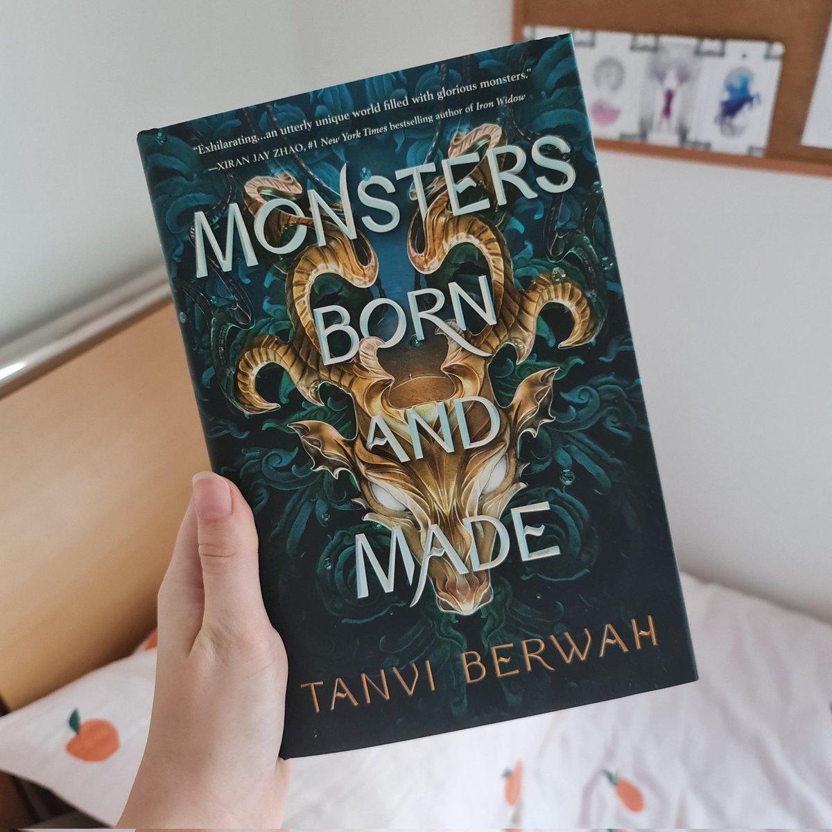 _WordsOfAPaige's tweet photo. I'm so excited to be hosting another giveaway for a copy of Monsters Born and Made! This time its open INTERNATIONALLY! 

To enter: 
🌊 Follow me and @tanviberwah 
🌊 Retweet this post 
🌊 Tag a friend who would love this book 

Closes midnight 4/11 ✨️ https://t.co/coKcs7acxI