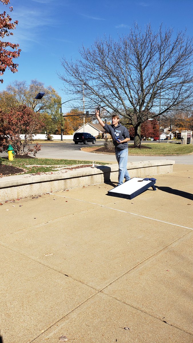 StChasSDPD's tweet photo. It's health and wellness time! Cornhole is going strong out in the front of the building! #SCSDPD #HocusPocusPDFocus https://t.co/UVVHSZd7pf
