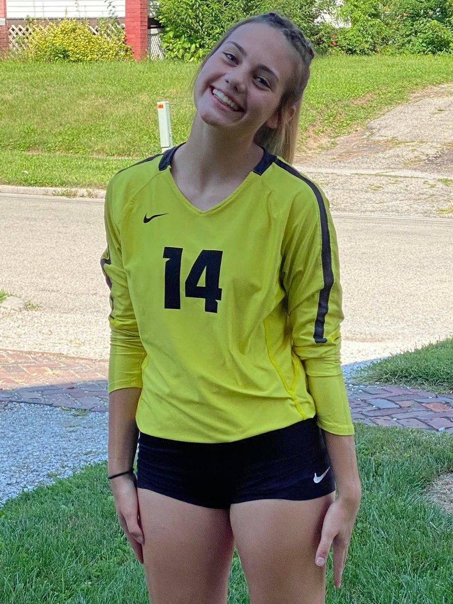 S/O to my niece <a href="/TaylerRaska2/">TaylerRaska</a>  on a great 🏐 career at GHS. You wear #14 waaaaayyyy better than I did. I'm so proud of you!!!!  #justgettingstarted #loveyouSis