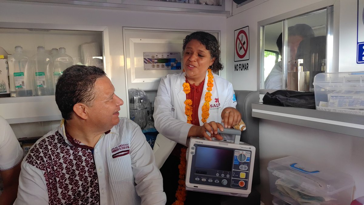 ZoraydaRoblesB's tweet photo. Gracias por el apoyo a nuestro gobernador @juliomenchaca_ por la entrega de una ambulancia en Jaltocán. La igualdad es base de esta administración. https://t.co/ygWAiLMGNQ