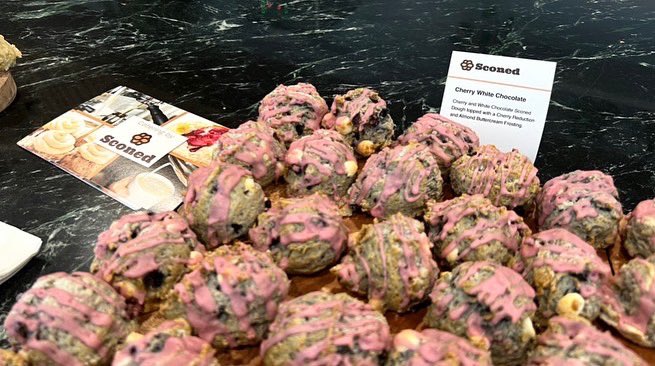 CM_OklahomaCity's tweet photo. Thanks for showing up to hear the incredible @HeavenlySkyes_ speak on #CMEthos
We are grateful to our local partners @CrewWorkspace & @SconedCity for providing an inviting space, warm coffee, & delicious scones - & to @mailchimp for helping us spread the word
⠀
We 💛 you, OKC! https://t.co/8CmSxxPsP9