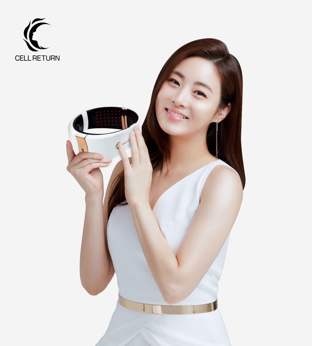cellreturn_my's tweet photo. #人体最容易衰老的部位是颈部
因为颈部的皮脂腺比面部少,更容易松弛导致颈纹的出现���
#保养要趁早
👉🏼 https://t.co/XxB34CNA8X
#cellreturn #cellreturnmalaysia #beautyfoomall #neckleray #kbeauty #neckcare #beautydevice #ledlighttherapy #kangsora #姜素拉 #仙利腾 #家用抗老美容仪 #淡化颈纹 https://t.co/ZtBlE2wXfB