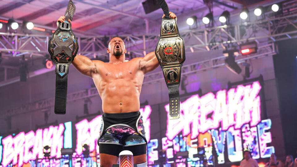 WhoisVindictive's tweet photo. Mandy Rose#21 🥴
Bron Breakker #26 🙃 
Carmelo Hayes #77 🤢

#WWENXT #Womens150 #PWI500 https://t.co/jKKF2HOYRl