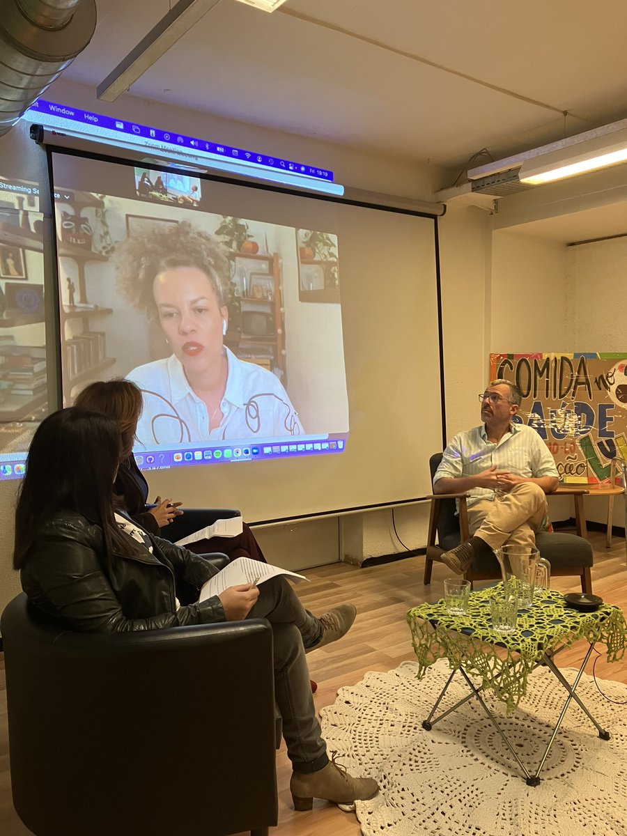 Jornalismo, Eleições e Pós-Verdade no Brasil, agora em youtu.be/-BlI087iEMA