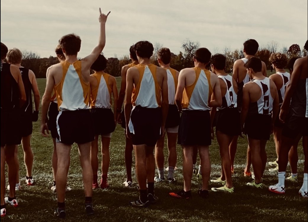 A great day at Lehigh! Lots of PRs for the varsity runners and a great end to our season!