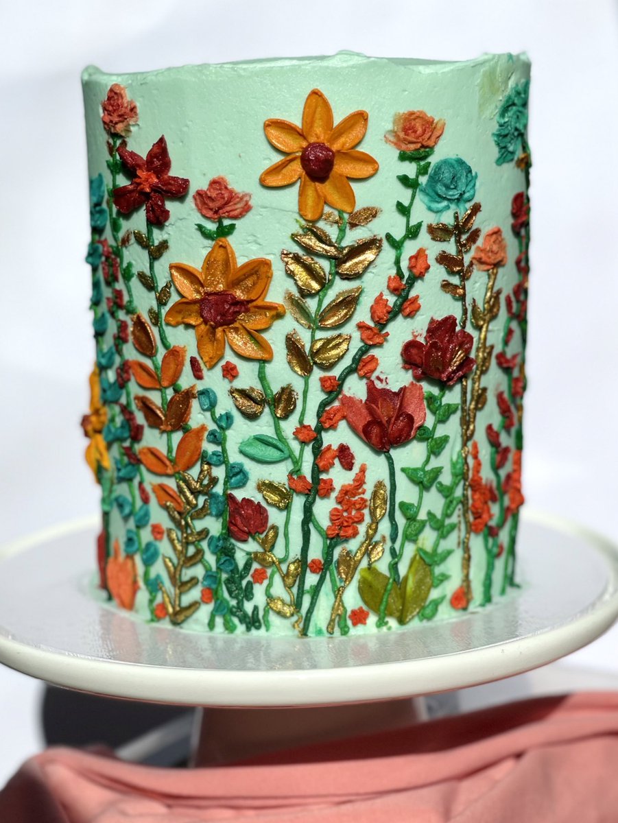 Chaimaa Creates tweet media