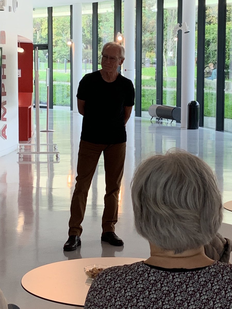 LaurenceDuchien's tweet photo. Premier #BarDesSciences @fst_univlille avec Yves fouquart sur l’effet de serre ! #LOA @LILLIADlci @univ_lille @CNRS_HdF https://t.co/pn4S9725AU