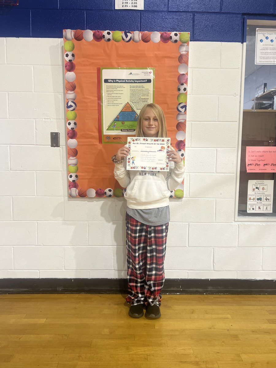 MrRobbins142's tweet photo. Congratulations to this weeks Student Athletes of the Week! Keep up the amazing work! @seitz_danny @KerkstraCougars #GreatHappensHere #Engage142 https://t.co/J7j4X7blz4