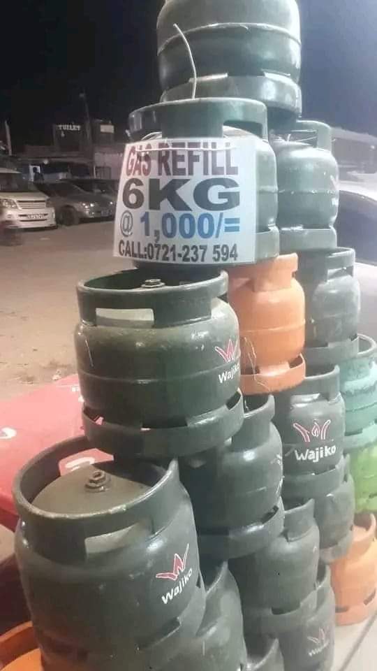 Prices of essential commodities are coming down. Hustlers are happy. Ruto Delivers....