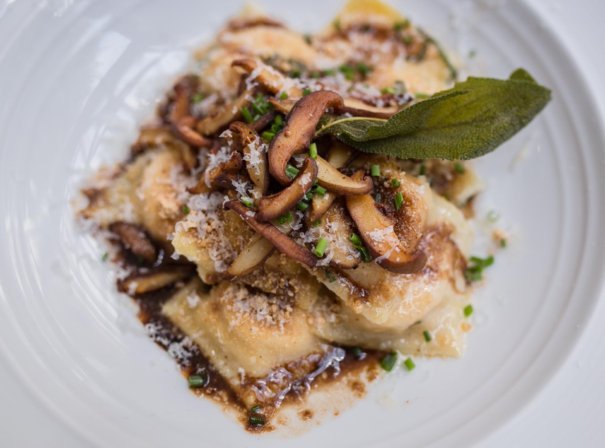 Fall has officially arrived here at The Siena, and we are enjoying all the delicious seasonal dishes at our world-class Italian restaurant, @il_palio. Join us for dinner on your next trip.

#thesienahotel #chapelhillnc #autographhotels #boutiquehotel #aaafourdiamond #nchotel