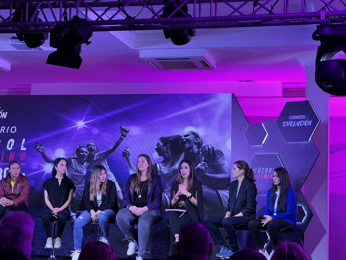 “Yo agradezco a nuestra Federación porque hizo la diferencia en decir va a estar en la Súperliga Femenina quien merezca estar”. <a href="/ferv14/">Fernanda Vasconez</a> 

#FútbolConFDeFemenino