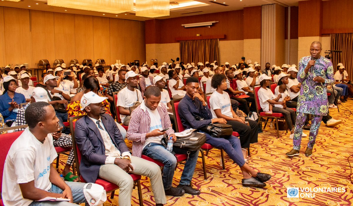 vnubenin's tweet photo. #UNDay2022 au 🇧🇯, nous avons organisé ce matin sous le lead du #RC @SNiyonzima18 une activité porte-ouverte dénommée « café des opportunités »
 avec les agences @UNBenin sur les opportunités d'insertion prof. aux Nations Unies au profit des jeunes, avec un focus sur @UNVolunteers https://t.co/YqUbnLJWyZ