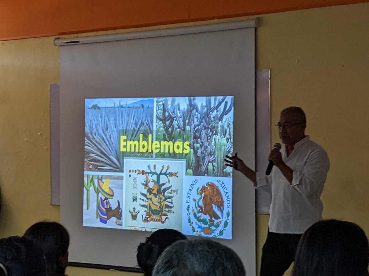 cscoffoni5's tweet photo. Jose Luis Andrade dedicating his talk to Park Nobel, whose birthday is coming up. @REMFIVEoficial Happy birthday Park! https://t.co/VphF4wNZ8r