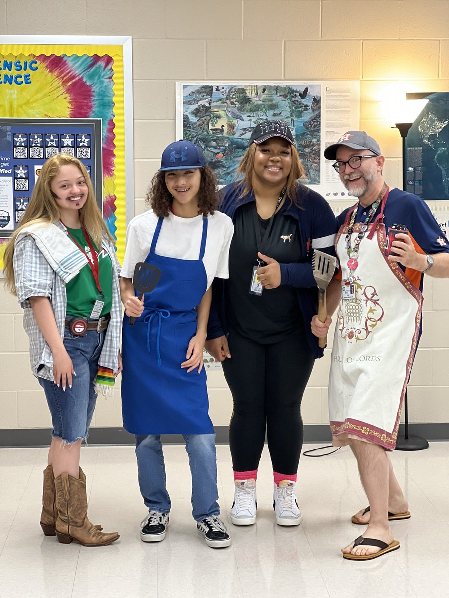 @CFISDCyLakes the dress up game is strong at Cy Lakes 🤣 #redribbonweek #soccoermomsandbbqdads