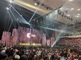 Fatihciftcivan's tweet photo. #TürkiyeYüzyılı başlıyor.

Cumhurbaşkanımızın açıkladığı Türkiye  yüzyılı vizyon belgesi hayırlı ve uğurlu olsun .

Durmak yok yola devam. https://t.co/1CFs9WBvaL