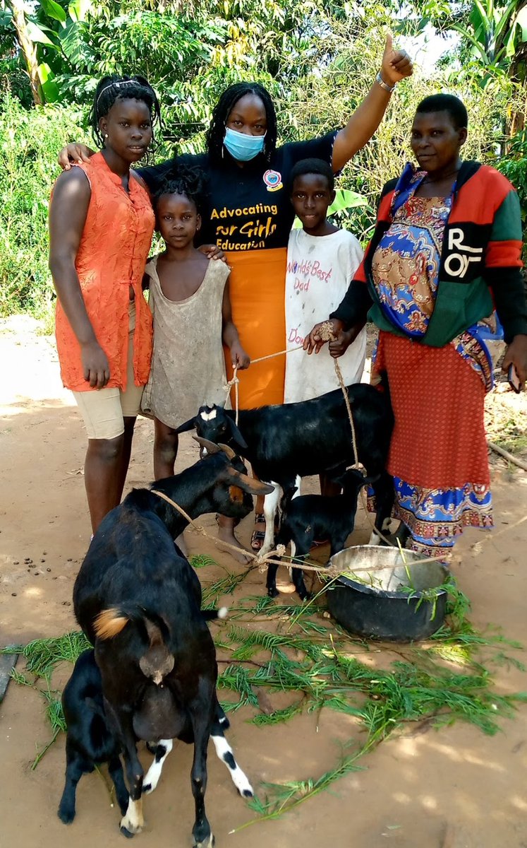 NinyeNBA's tweet photo. Our livelihood program has enabled young girls to have access to education.
The program supports single mothers through a #GoatProject and we are doing this with support from #GirlsFirstFund
Empowering Communities to #EndChildMarriage
Because it's a Violation of Human Rights. https://t.co/8Wcr1rpUsN