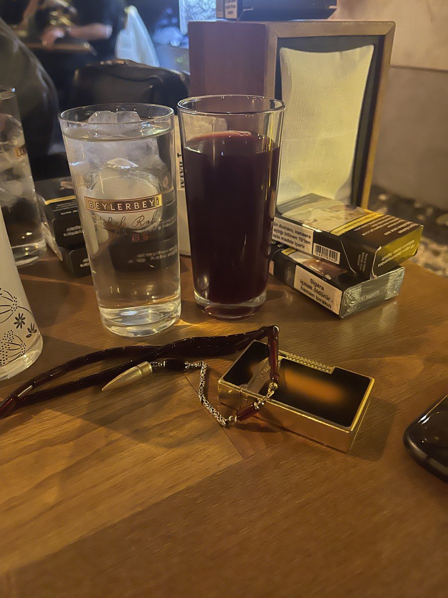 Hatırla kimse yaşamaz!

Hatırla kimse yükselmez!

Hatırla kimsenin edepsizliğinin üstü örtülmez!

Biz insanları hayal edemeyecekleri yerlere taşırız!

Taki onlar kendi hayallerini başlarına yıkıncaya kadar!

Bizde durum NET❗️

SADAKATTE ŞART KOŞULMAZ!

SADIK OLACAKSIN❗️