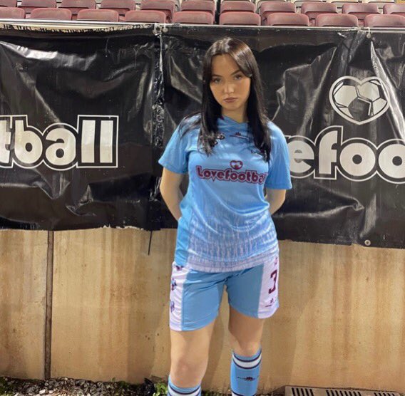 Dylan Jones tweet media