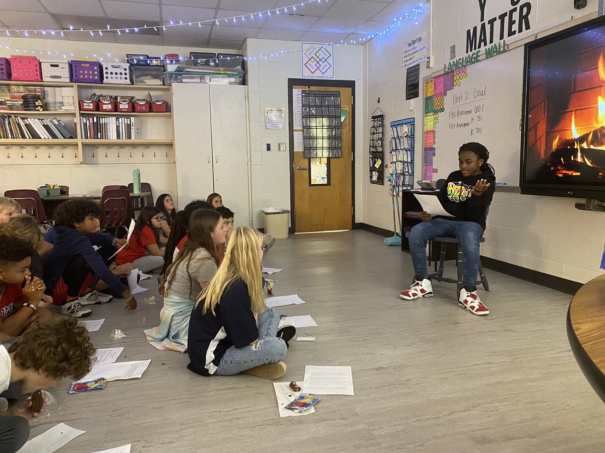 Erin Hughes tweet media