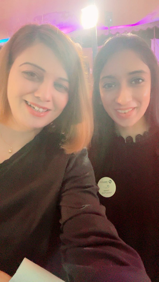 Uroojsayyami's tweet photo. first activity of #75yearsofPakistan our moderators @aamirsamjad and Aniqa asked us to meet with 4 new people so I made selfie with them as memoir too #Happy20th @IAF_Gummersbach @FNFPakistan #alumni gtg started today with @BirgitLamm @AnwarMuhammad0 @hamidnawazawan https://t.co/4RUenRpcm4