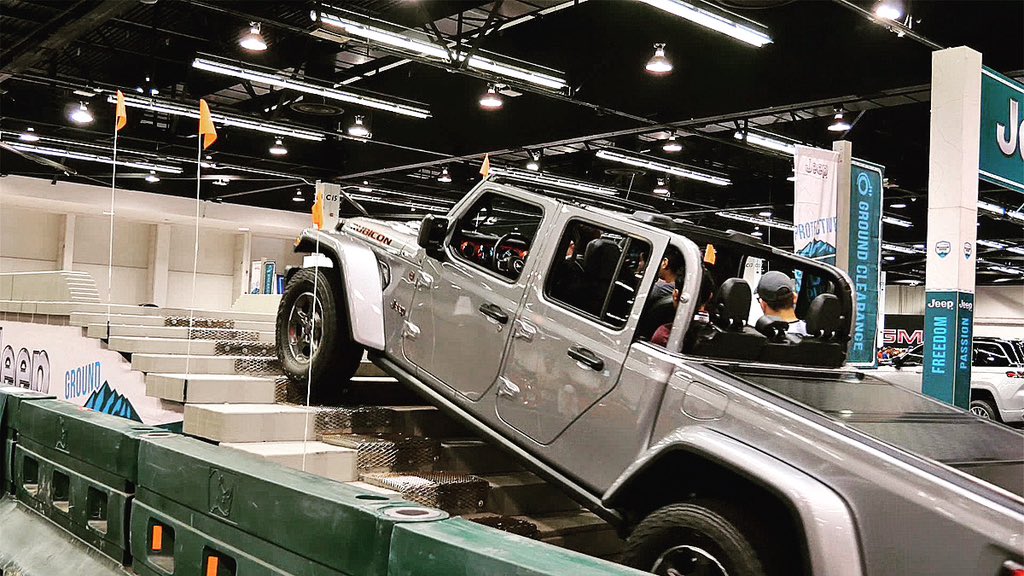 SocalTreks's tweet photo. Just a part of the obstacle course designed by Jeep inside the convention center. See it in my latest video. Link in my bio. #youtubechannel #vlog #vlogger #ocautoshow #anaheimcalifornia #daytrip https://t.co/SoCRo43SFN