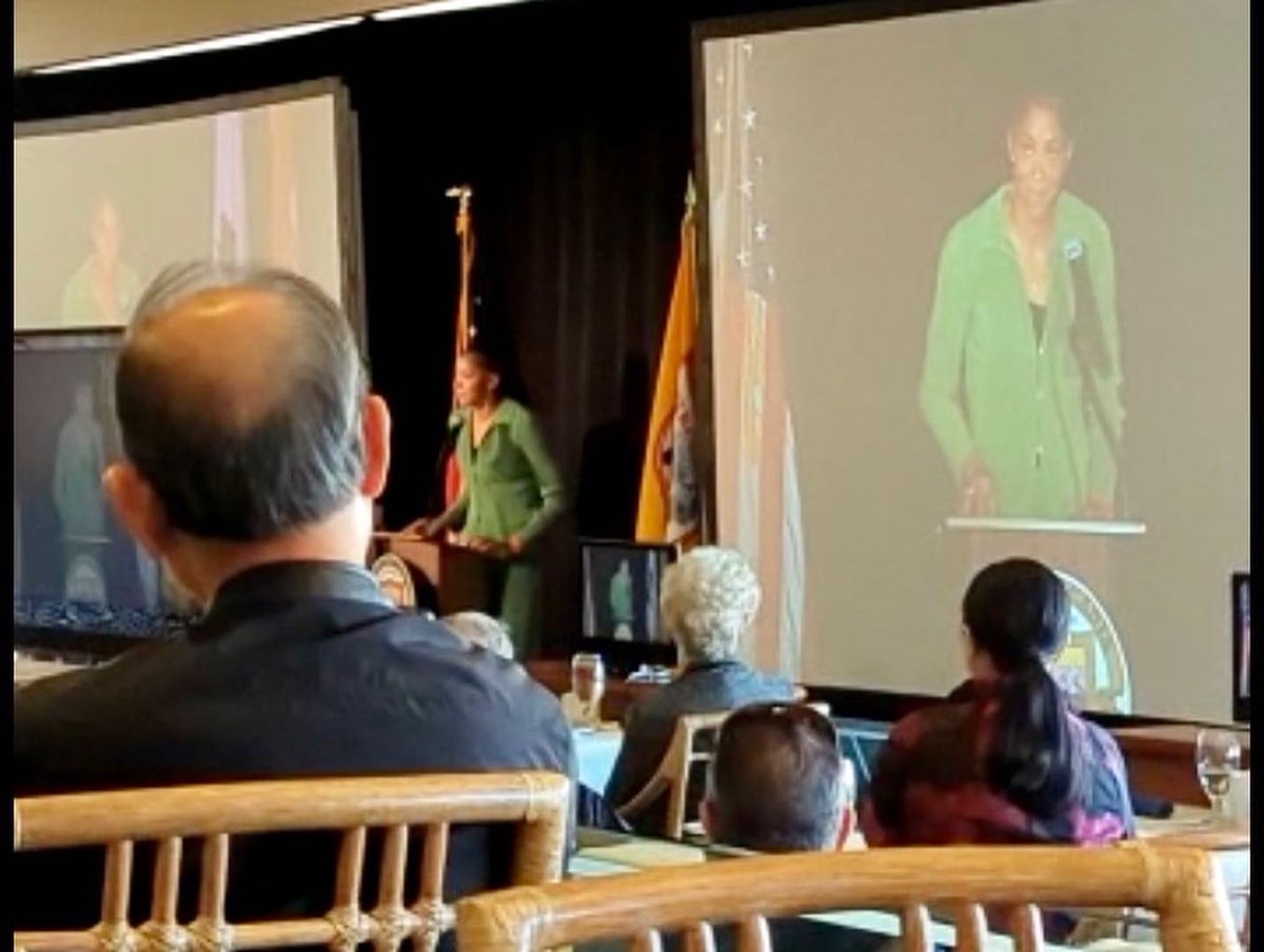 SergeforWater's tweet photo. Enjoyed attending #Arcadia’s Mayor’s Community Breakfast &amp; State of the City Address. It was exciting to hear about Arcadia's initiatives. It was also a pleasure listening to @Candace_Parker, 2x WNBA Champion &amp; commentator. Her leadership is evident both on &amp; off the court. https://t.co/6iUwmDKy7D