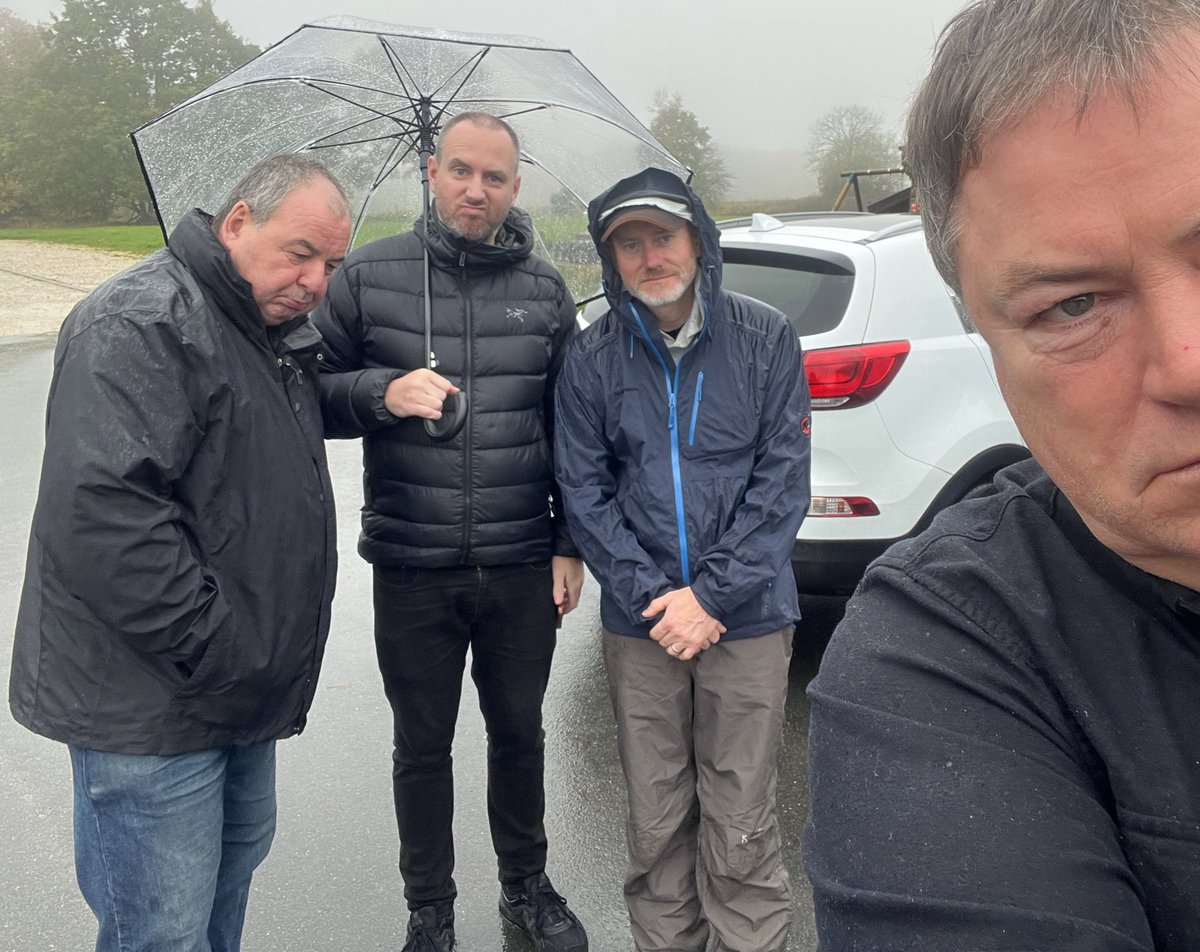 Mike Brewer tweet media