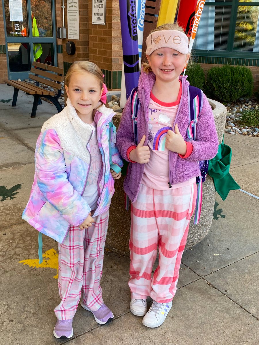 FairwayElem's tweet photo. Celebrating our last day of #HealthyHabitsWeek with an all school pajama day! @FairwayElem Eagles know that a good night sleep 😴 is a healthy habit! #FairwayFamily #ComfyFriday #Lovethesekids @FairwayElemAP https://t.co/oV4ukwVquo