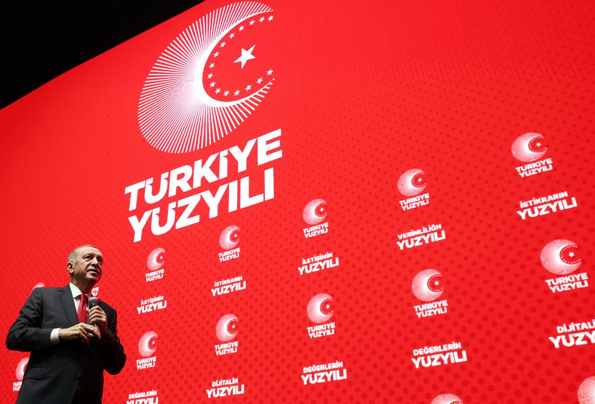 Yilmaz_feray's tweet photo. #TürkiyeYüzyılı

AK Parti Gaziantep Kadın Kollarımızla birlikte Ankara Spor Salonu'nda Cumhurbaşkanımız Sn @RTErdogan'ın hitaplarını dinledik.

Bir asırlık hayaller ve projelerle Türkiye Yüzyılı ile dünyaya damga vuracağız. https://t.co/Gzzb6yEmon