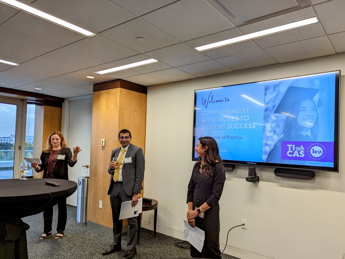 Notre Dame's Director of Research Advancement, Dr. Jill Pentimonti, is helping to support <a href="/LEOatND/">Lab for Economic Opportunities (LEO)</a>’s impactful work here in DC with <a href="/TICAS_org/">TICAS</a>, highlighting the importance of rigorous research and #evidence on #collegecompletion. ticas.org/our-work/colle…