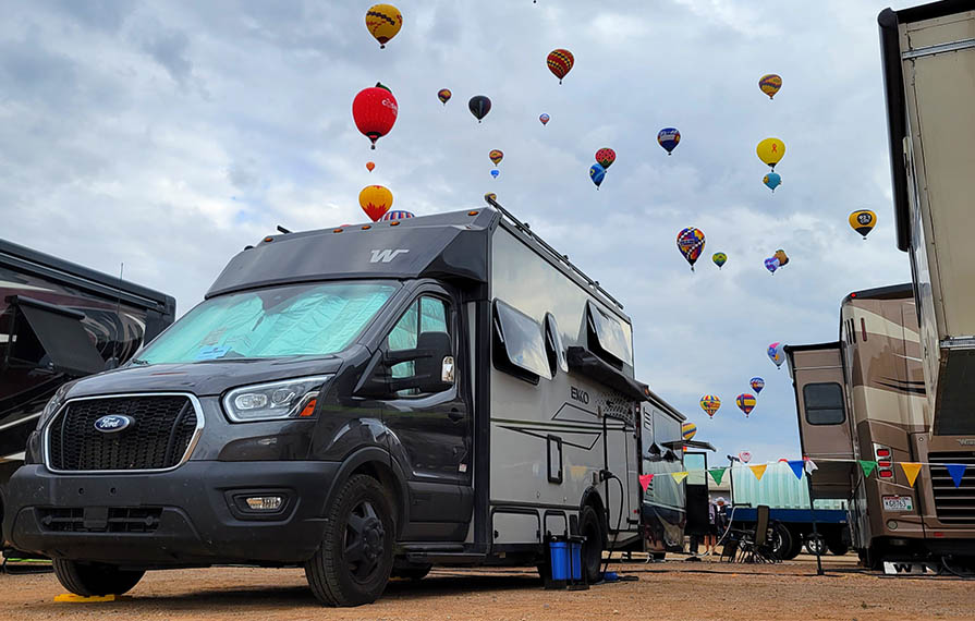 Vista owners, Kenny & Sabrina, spent the first week of October at the Albuquerque International Balloon Fiesta and kindly shared their experience with us! Click the link to read about their guided tour (by Fantasy RV Tours) to learn more: bit.ly/3f8nRhs