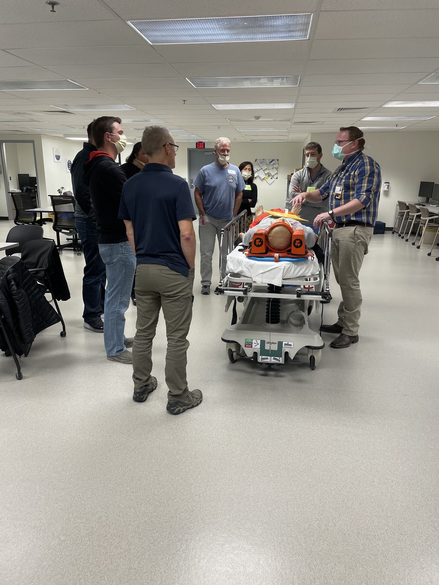 uiowa_cpss's tweet photo. Thank you to everyone who came to to @uiowa_cpss and participated in our most recent ATLS course. Check out a few photos from a couple of the stations during the course. 
If you are interested in an ATLS course, please let your CPSS team know!
https://t.co/kmAtbnTdeN https://t.co/Rnaz737yDh